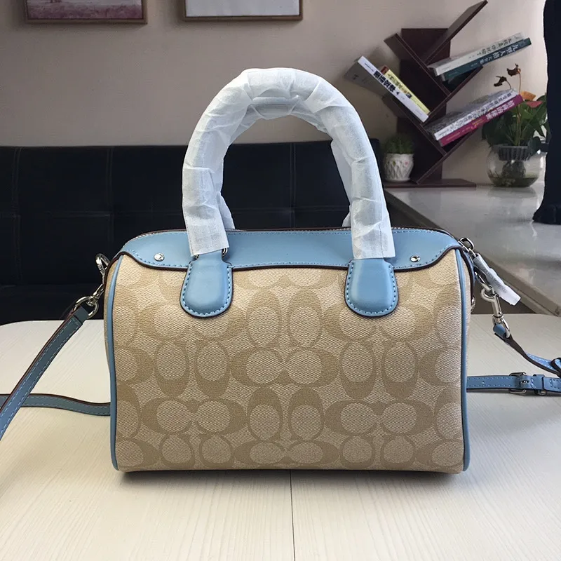 All Categories Official Website "Brand Women's Bags" Women's Bags 💙 COACH 2023 latest COACH crossbody bag