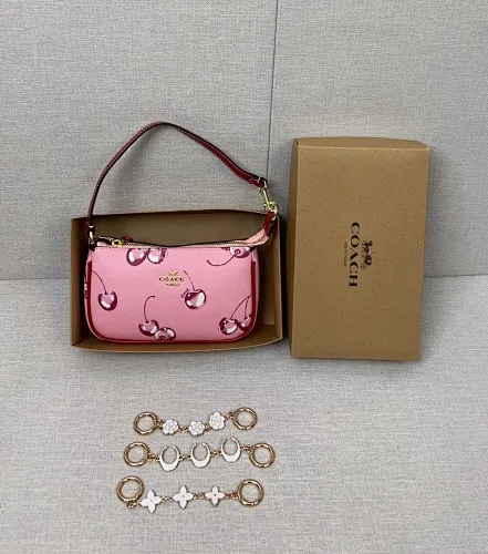 All Categories Coach Women's Bags (COACH) Coach CR827