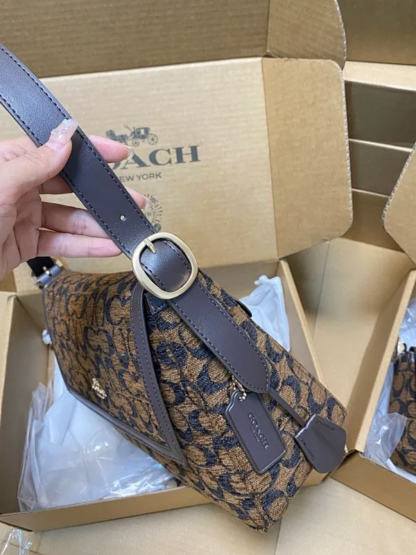 All Categories Official Website "Brand Women's Bags" Women's Bags 💙 COACH 2026 New COACH Underarm Bag