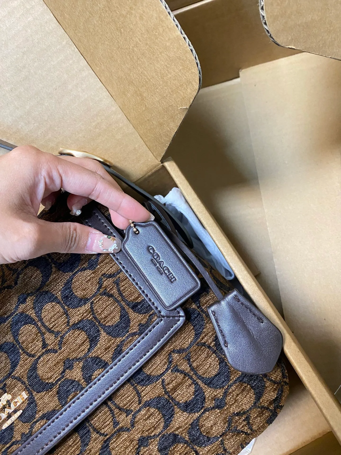 All Categories Official Website "Brand Women's Bags" Women's Bags 💙 COACH 2026 New COACH Underarm Bag