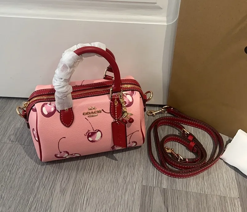 All Categories Coach Women's Bags (COACH) CR245