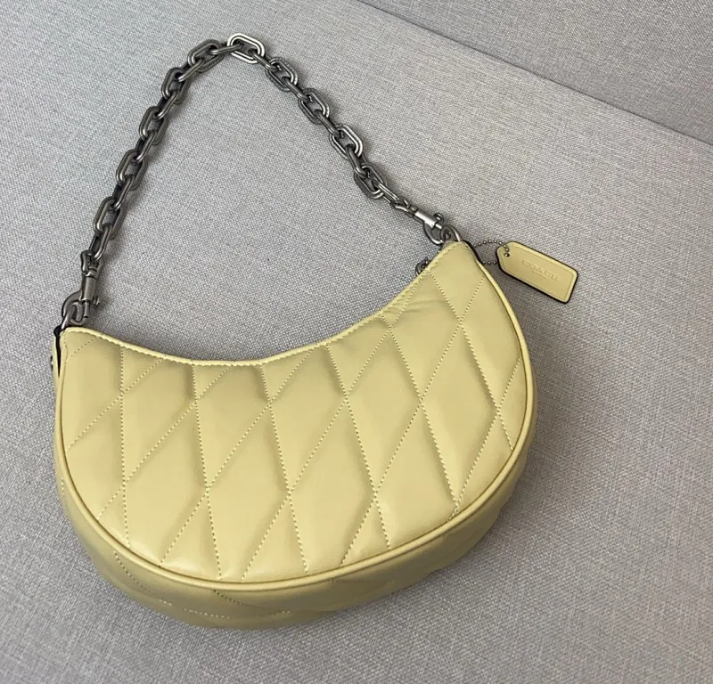 All categories Official website "Brand Women's Bags" Women's Bags 💙 COACH 2024 latest COACH armpit bag