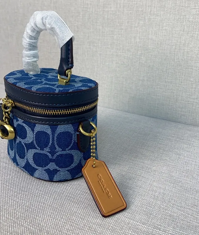 All Categories Official Website "Brand Women's Bags" Women's Bags 💙 COACH 2024 latest model COACH crossbody bag