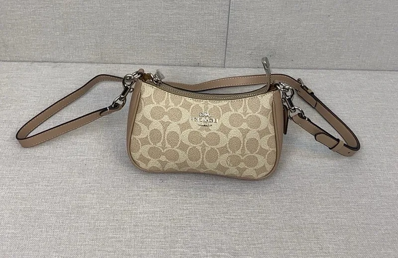All Categories Coach Women's Bags (COACH) Coach CW323