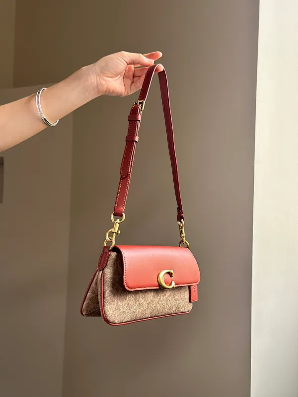 All Categories Official Website "Brand Women's Bags" Women's Bags 💙 COACH 2026 New COACH Underarm Bag