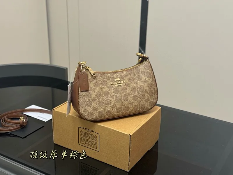 All categories Official website "Brand Women's Bags" Women's Bags 💙 COACH 2025 new COACH armpit bag