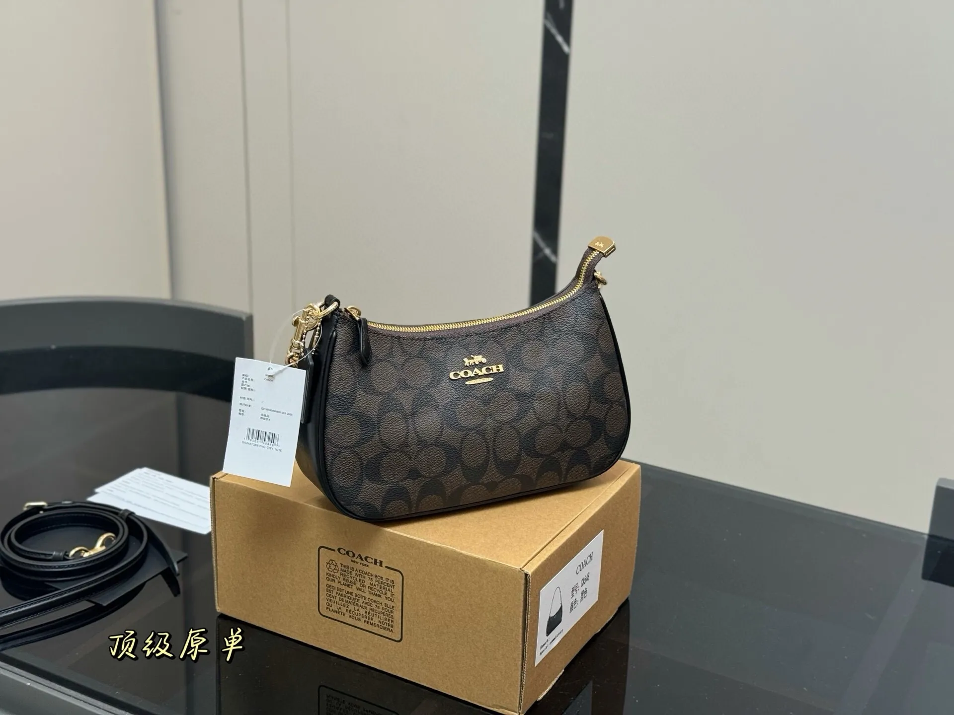 All categories Official website "Brand Women's Bags" Women's Bags 💙 COACH 2025 new COACH armpit bag