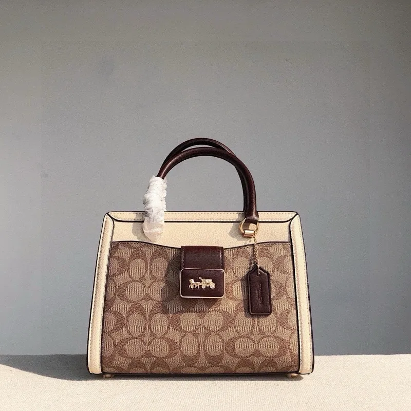 All Categories Coach Women's Bags (COACH) Coach CC142