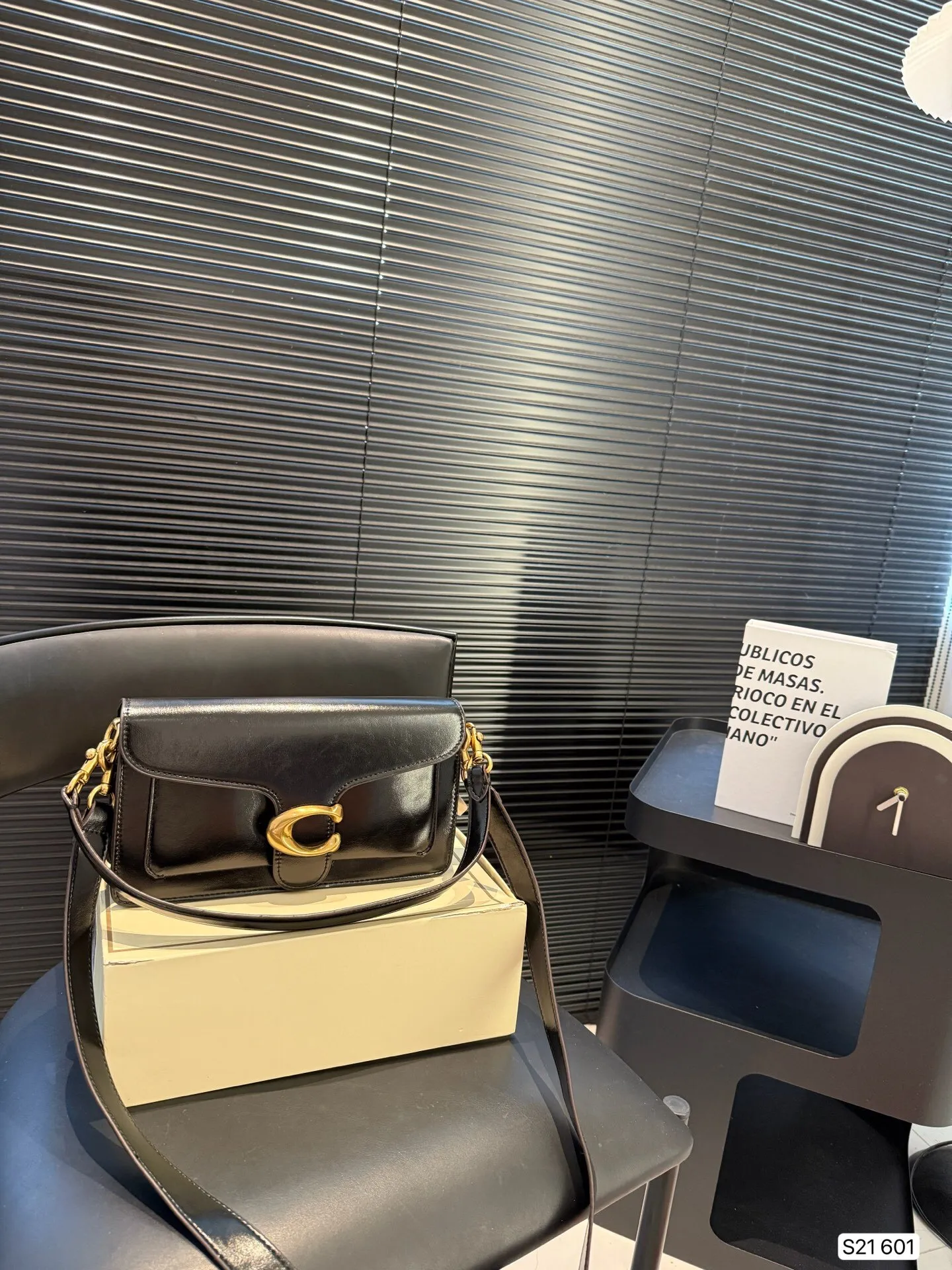 All categories Official website "Brand Women's Bags" Women's Bags 💙 COACH 2025 new COACH armpit bag