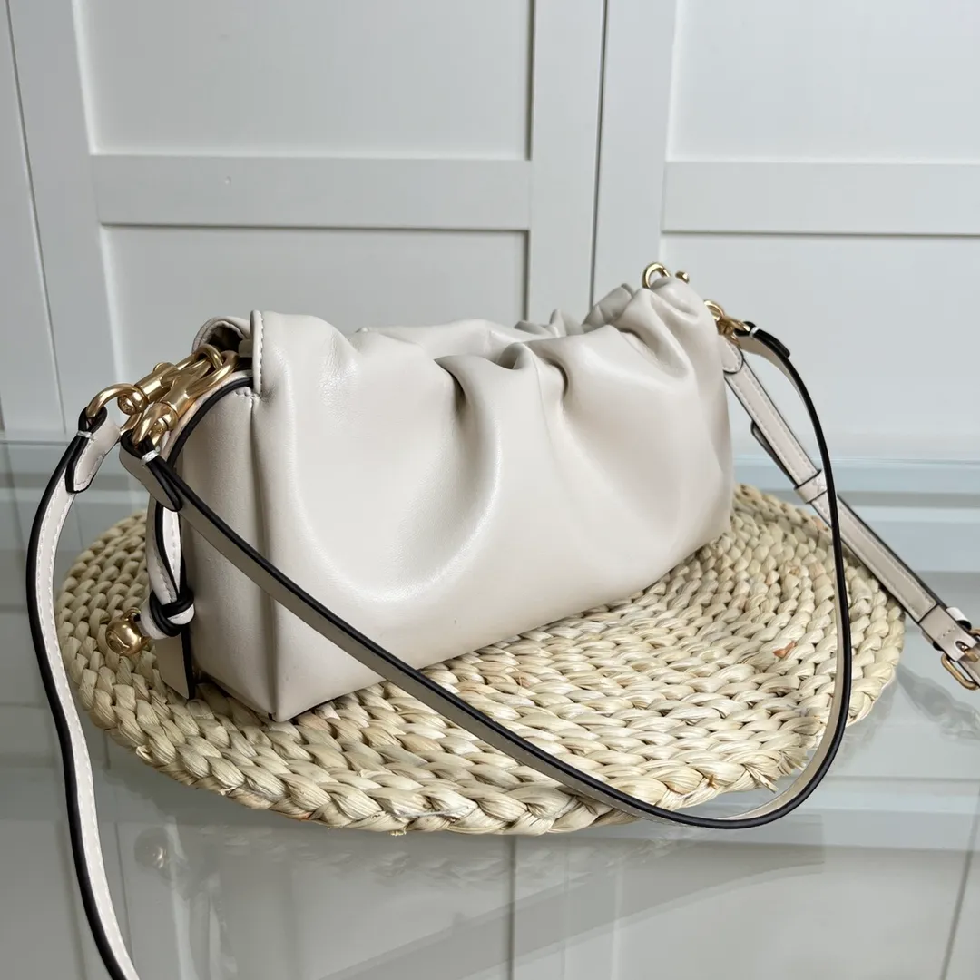 All Categories Coach Women's Bags (COACH) Coach 2226