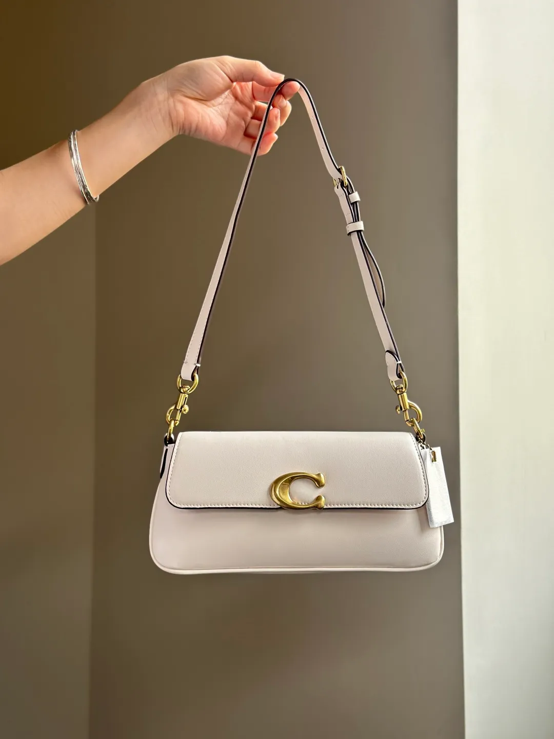 All Categories Official Website "Brand Women's Bags" Women's Bags 💙 COACH 2026 New COACH Underarm Bag