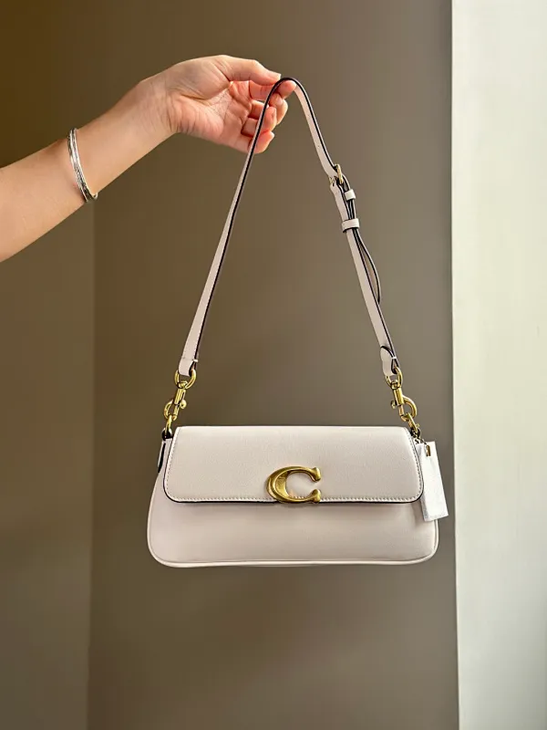 All Categories Official Website "Brand Women's Bags" Women's Bags 💙 COACH 2026 New COACH Underarm Bag