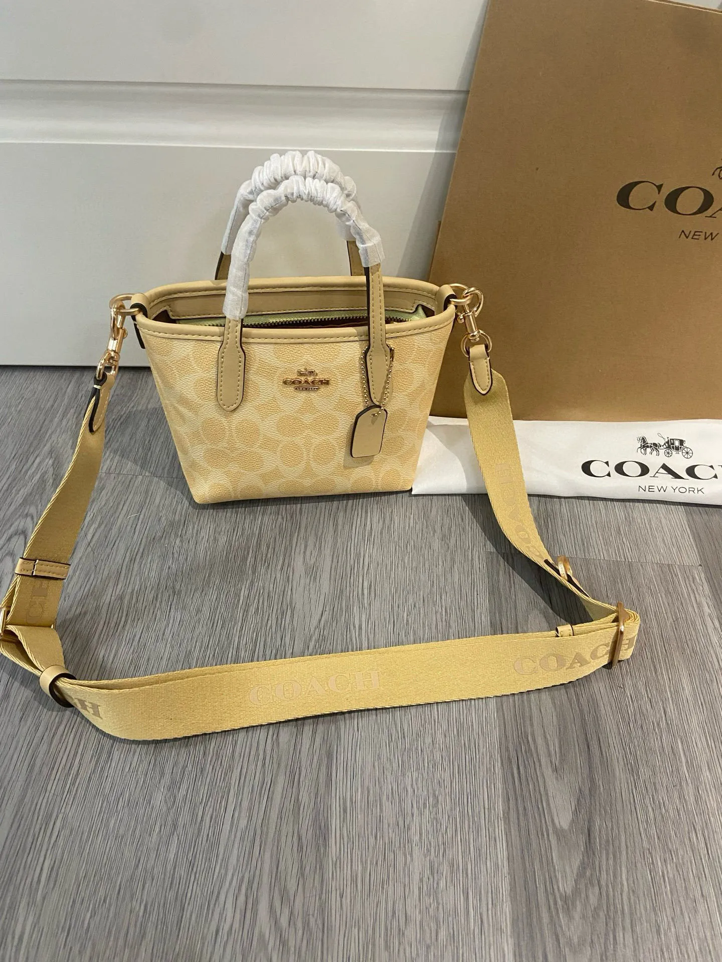 All Categories Coach Women's Bags (COACH) Coach CW032