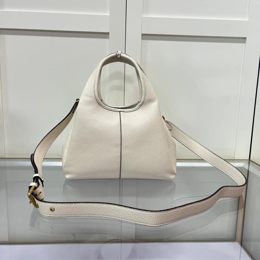 All Categories Coach Women's Bags (COACH) Coach CM545