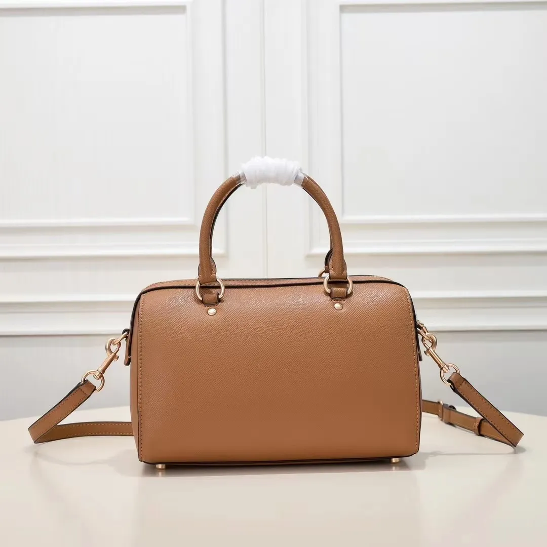 All Categories Official Website "Brand Women's Bags" Women's Bags 💙 COACH 2023 latest COACH crossbody bag