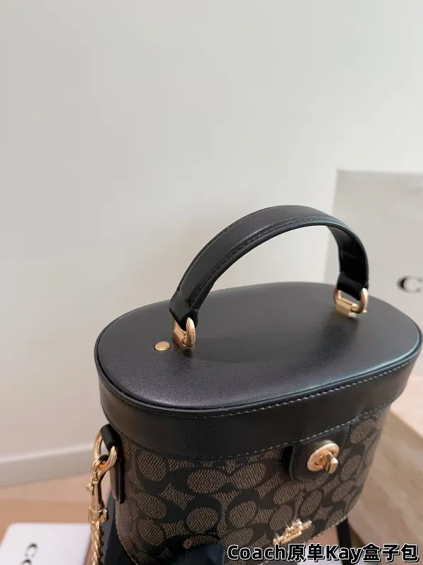 All Categories Official Website "Brand Women's Bags" Women's Bags 💙 COACH 2026 New COACH Crossbody Bag