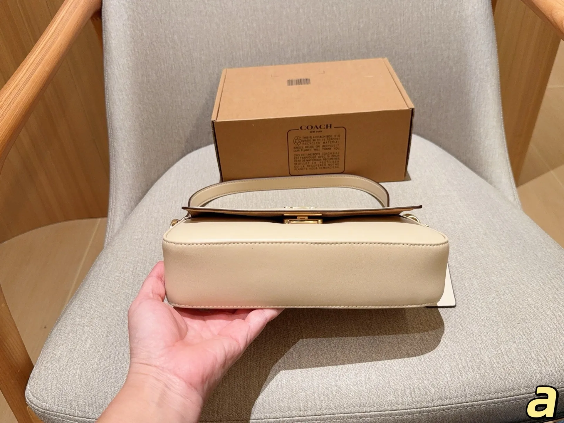 All categories Official website "Brand Women's Bags" Women's Bags 💙 COACH 2025 new COACH armpit bag