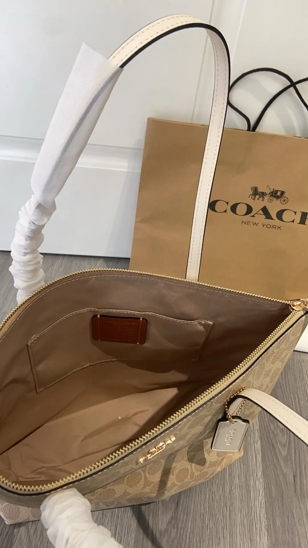 All Categories Coach Women's Bags (COACH) Coach CBT20