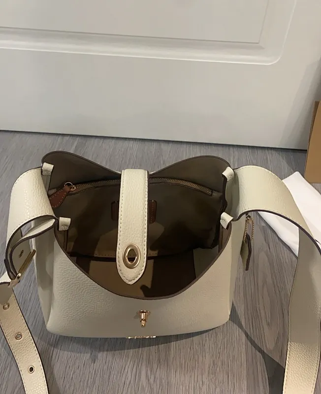 All Categories Coach Women's Bags (COACH) Coach CW002