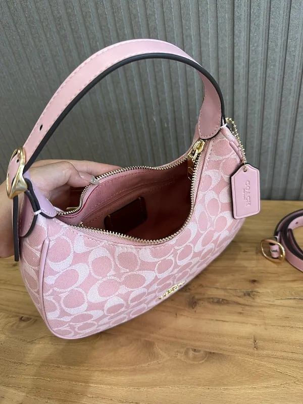 All Categories Coach Women's Bags (COACH) Coach CEN04