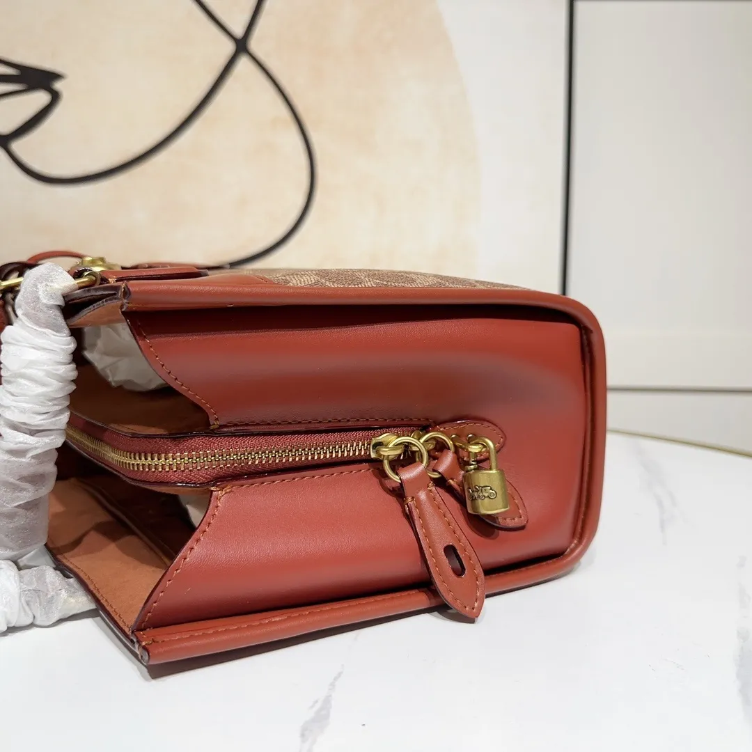 All Categories Official Website "Brand Women's Bags" Women's Bags 💙 COACH 2023 latest COACH crossbody bag