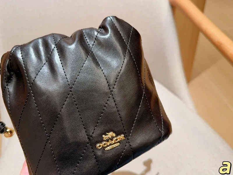 All Categories Official Website "Brand Women's Bags" Women's Bags 💙 COACH 2025 New COACH Crossbody Bag
