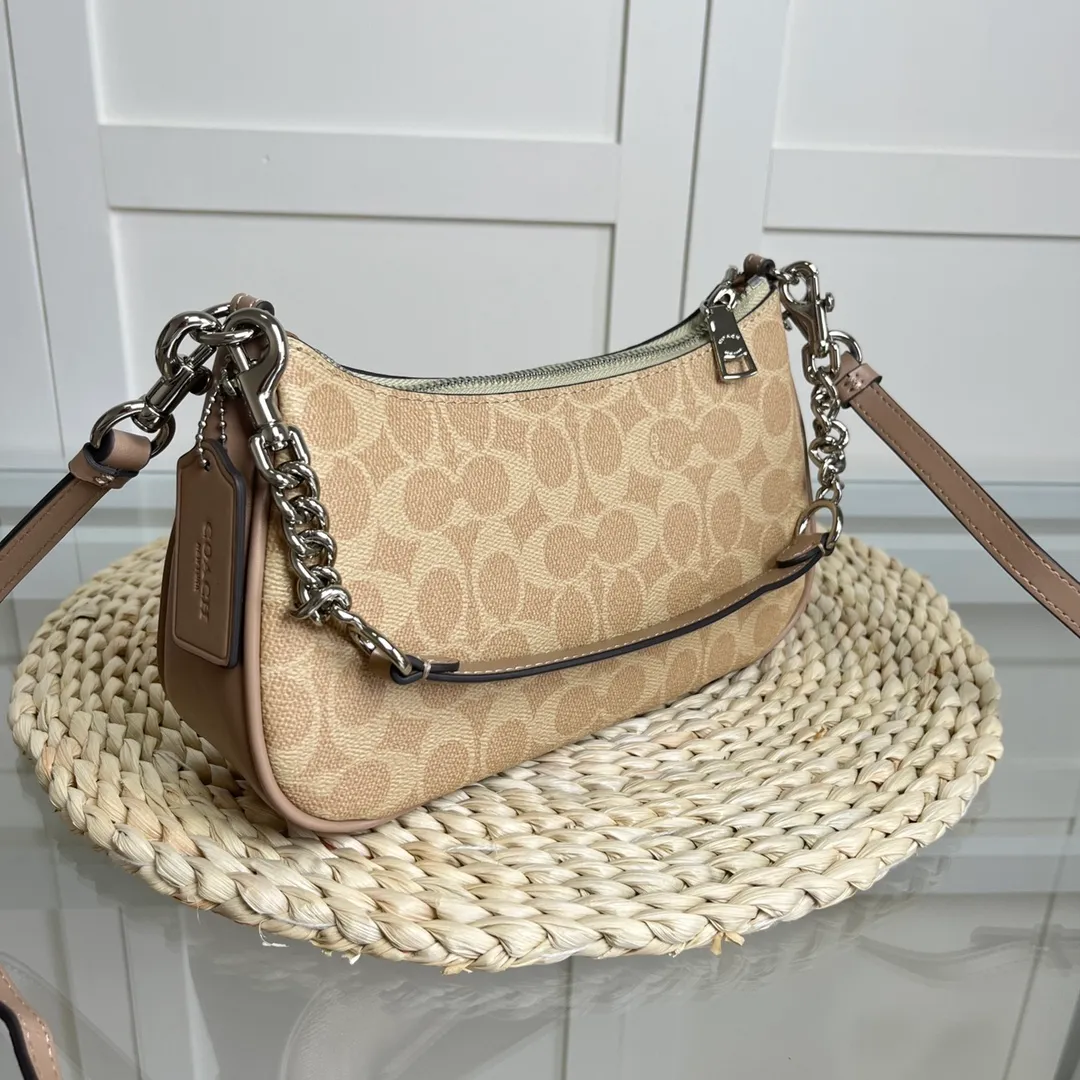 All Categories Coach Women's Bags (COACH) Coach CV933