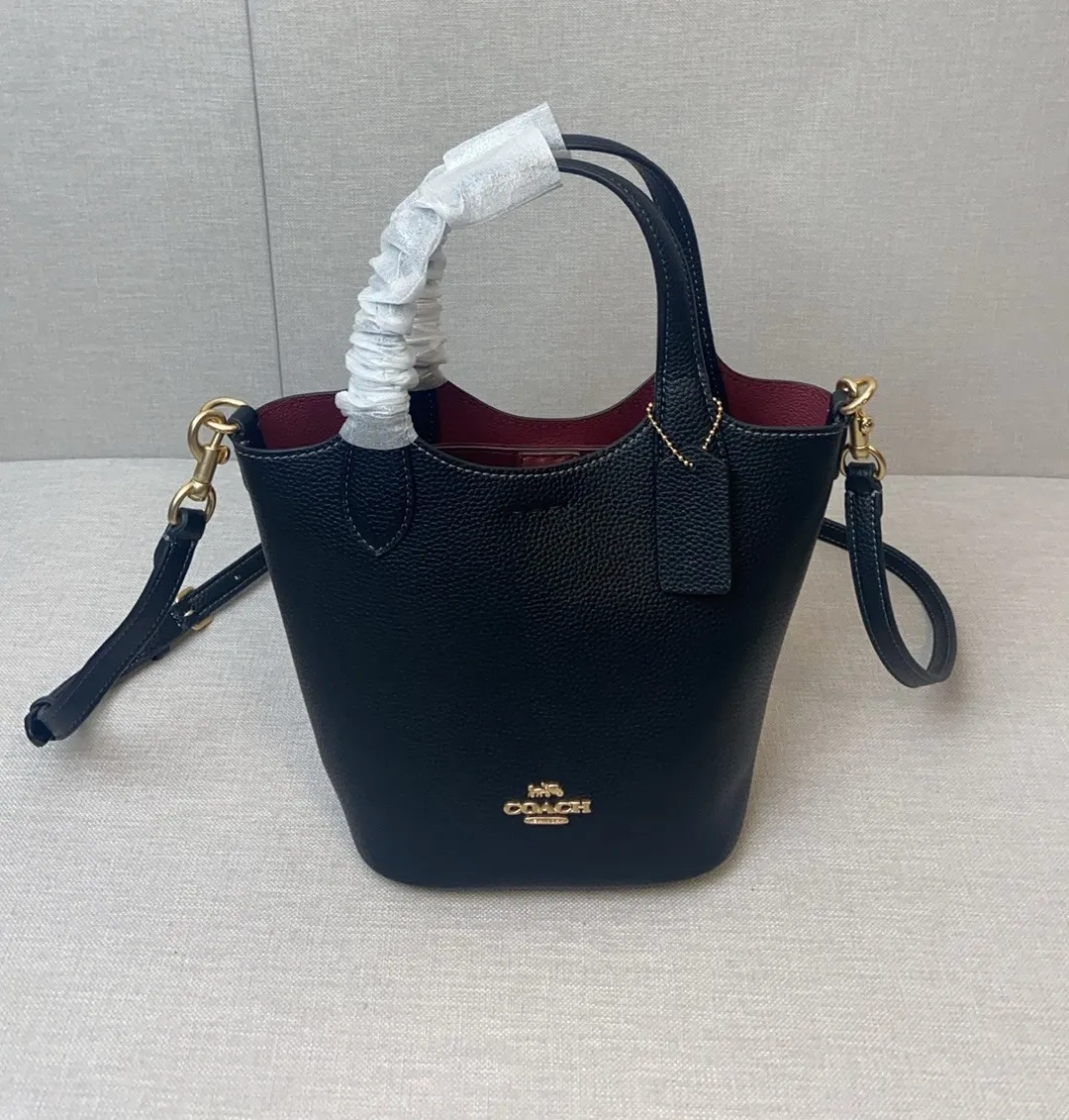 All Categories Official Website "Brand Women's Bags" Women's Bags 💙 COACH 2024 latest model COACH crossbody bag