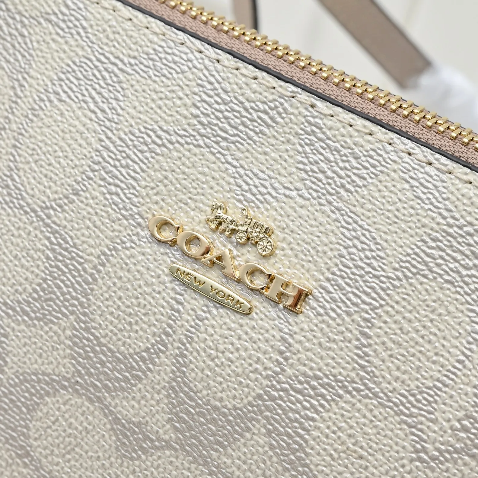 All Categories Coach Women's Bags (COACH) Coach CW396