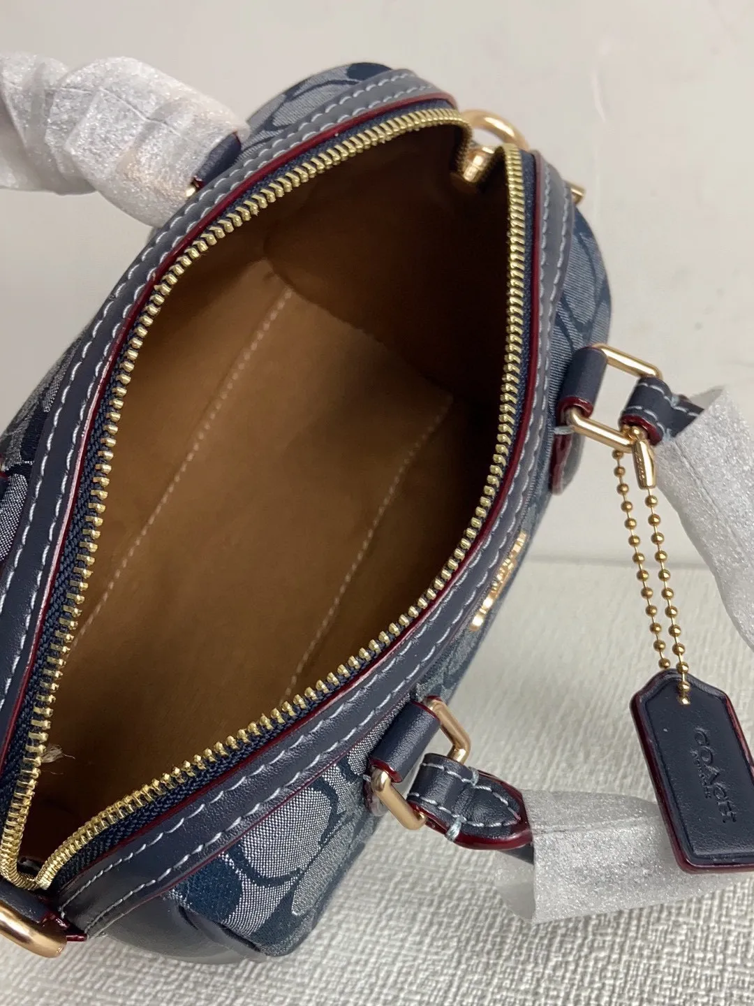 All Categories Official Website "Brand Women's Bags" Women's Bags 💙 COACH 2024 latest model COACH crossbody bag