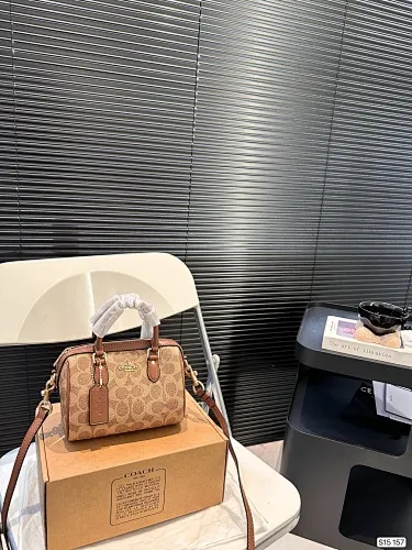 All Categories Official Website "Brand Women's Bags" Women's Bags 💙 COACH 2024 Official Website New COACH Crossbody Bag