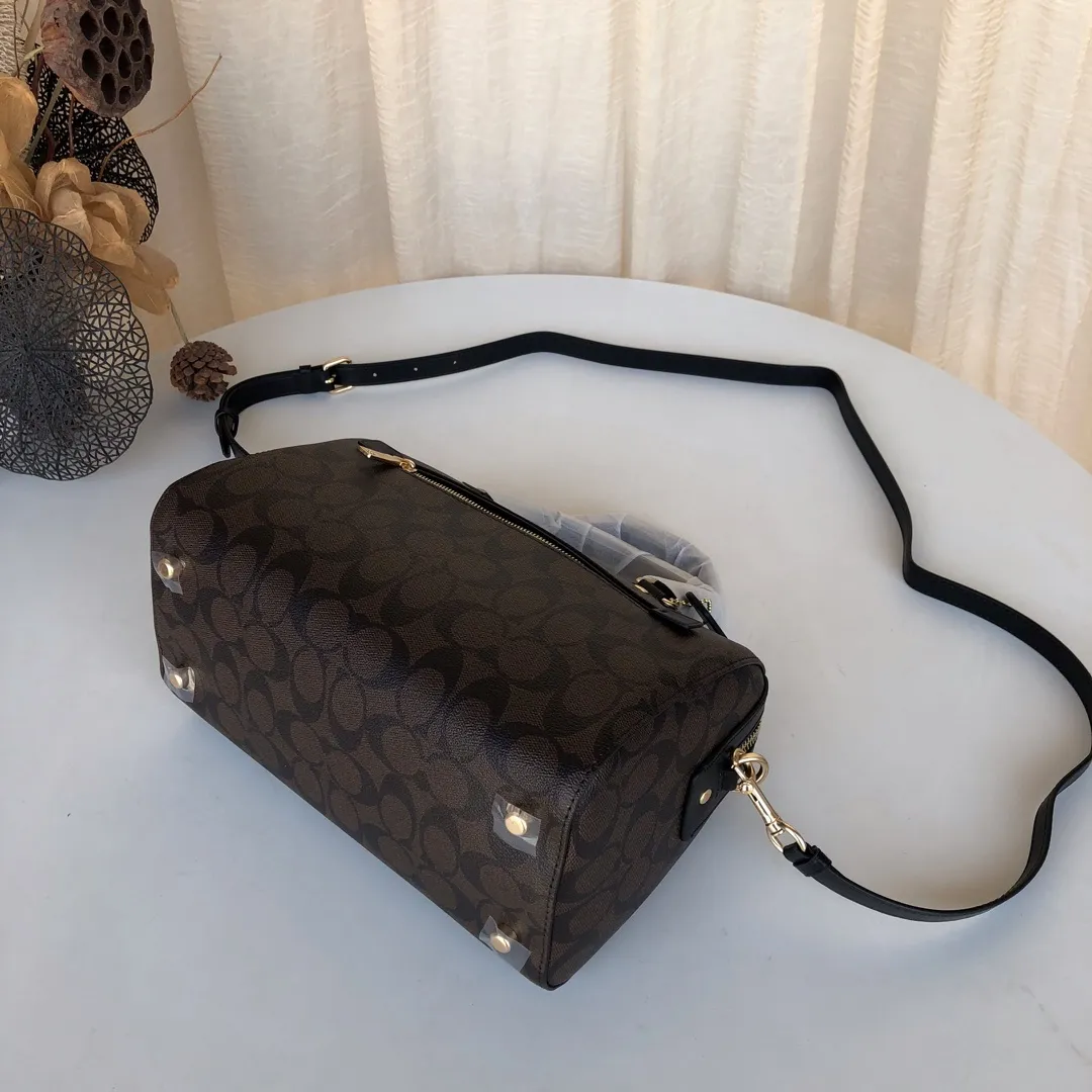 All Categories Official Website "Brand Women's Bags" Women's Bags 💙 COACH 2023 latest COACH crossbody bag