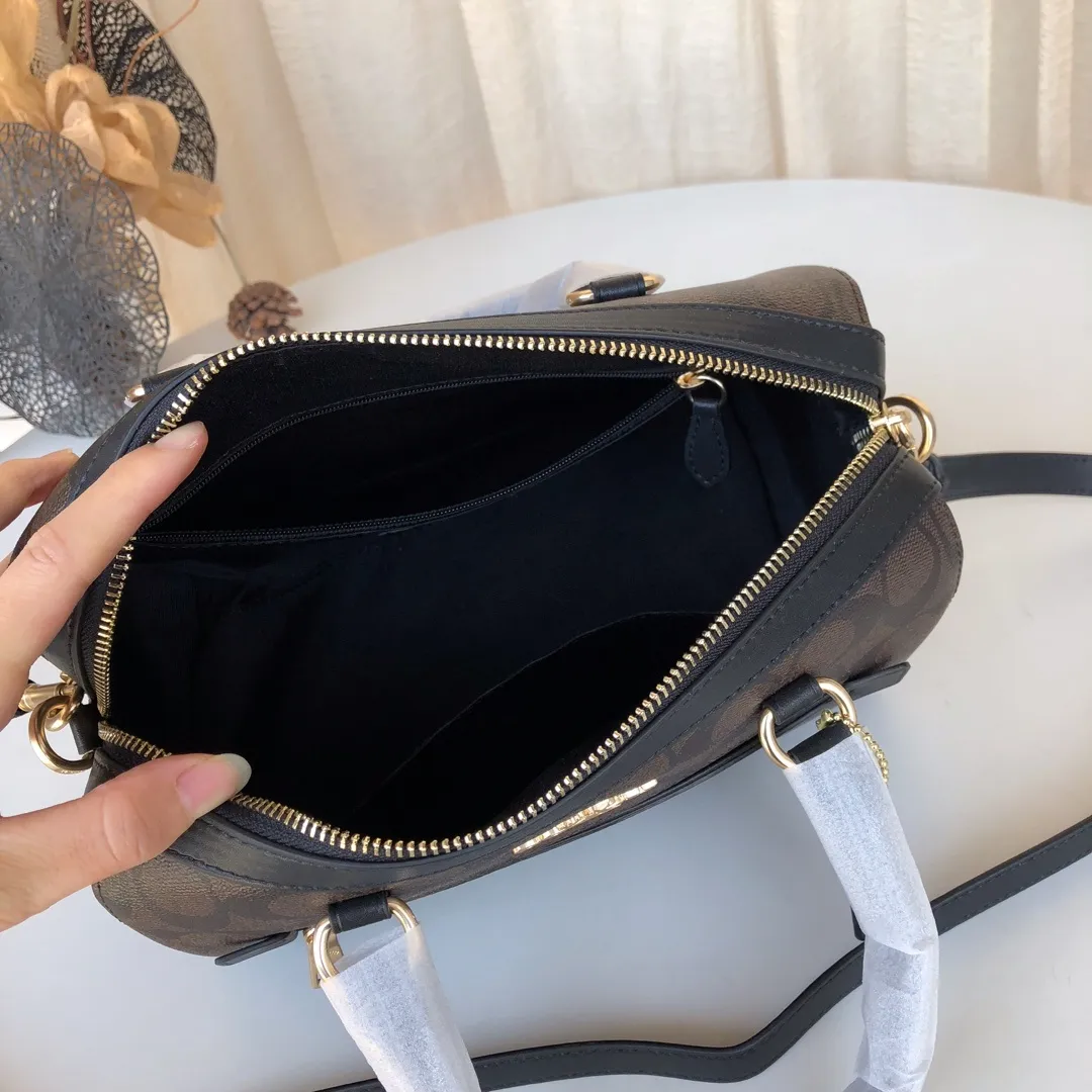 All Categories Official Website "Brand Women's Bags" Women's Bags 💙 COACH 2023 latest COACH crossbody bag