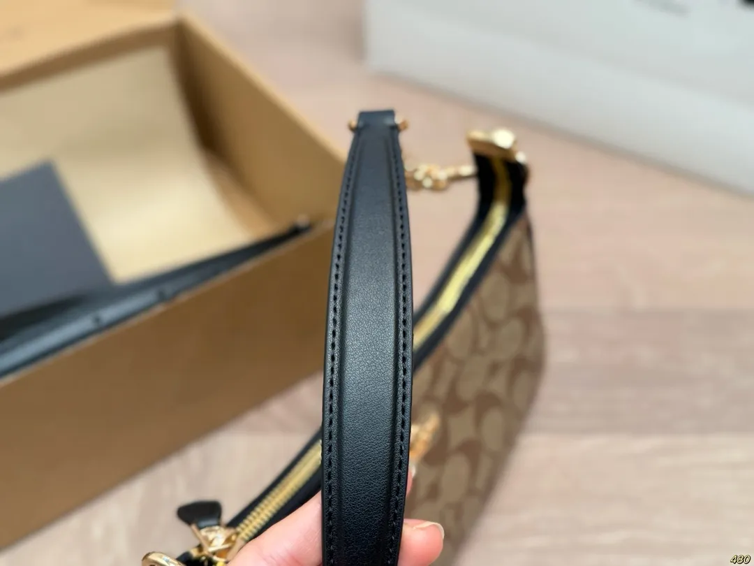 All Categories Official Website "Brand Women's Bags" Women's Bags 💙 COACH 2025 New COACH Crossbody Bag