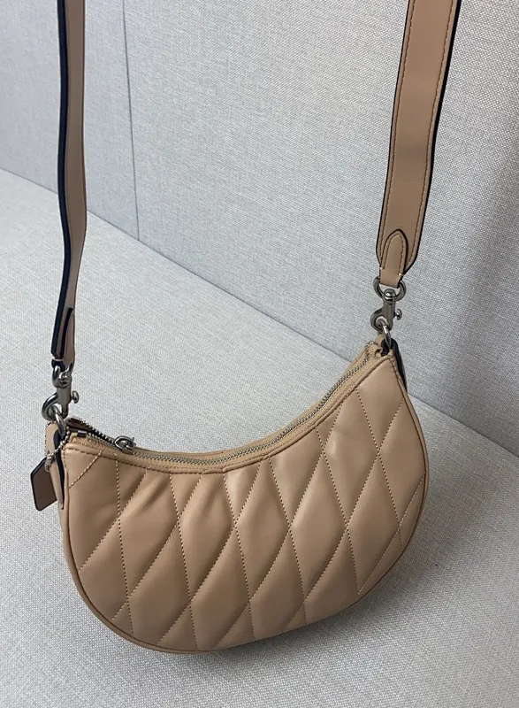 All categories Official website "Brand Women's Bags" Women's Bags 💙 COACH 2024 latest COACH armpit bag