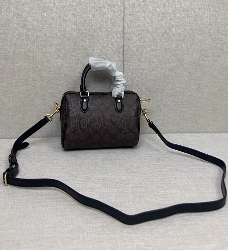 All Categories Coach Women's Bags (COACH) Coach CW330