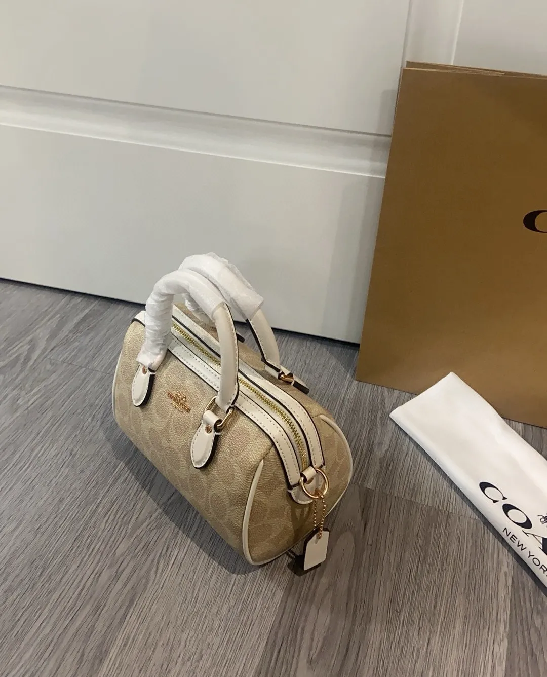 All Categories Coach Women's Bags (COACH) Coach CW330