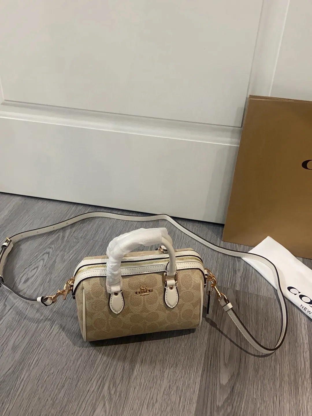 All Categories Coach Women's Bags (COACH) Coach CW330