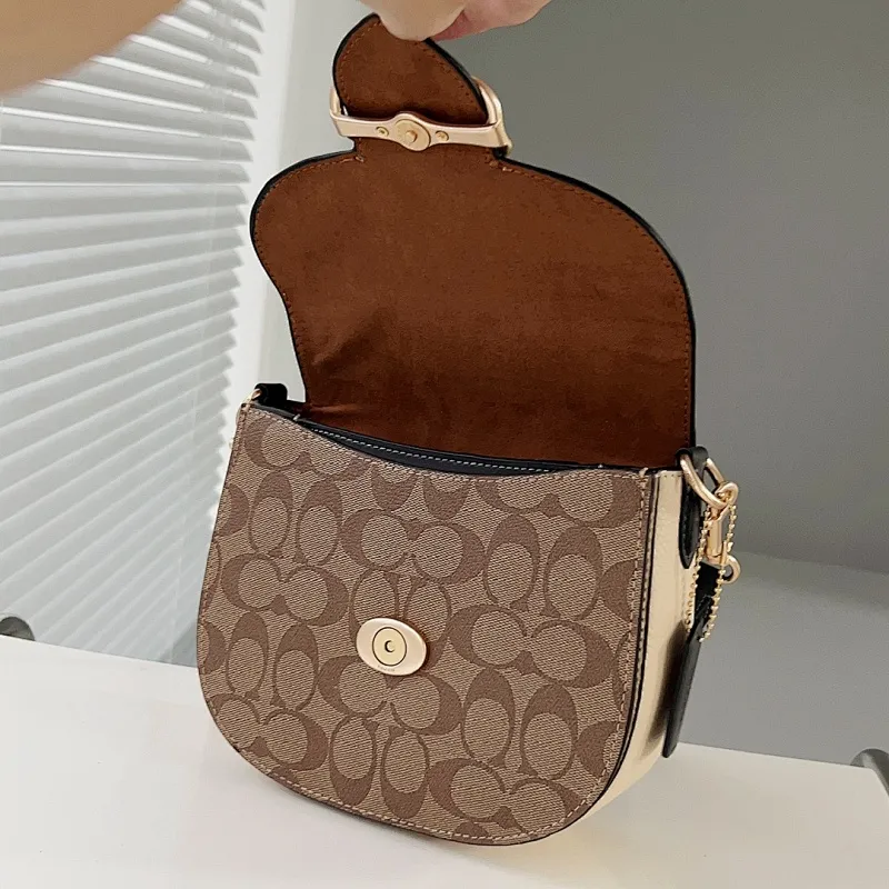 All Categories Official Website "Brand Women's Bags" Women's Bags 💙 COACH 2023 latest COACH crossbody bag