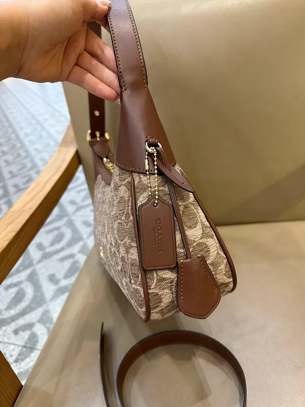 All Categories COACH Women's Bags COACH CDV35