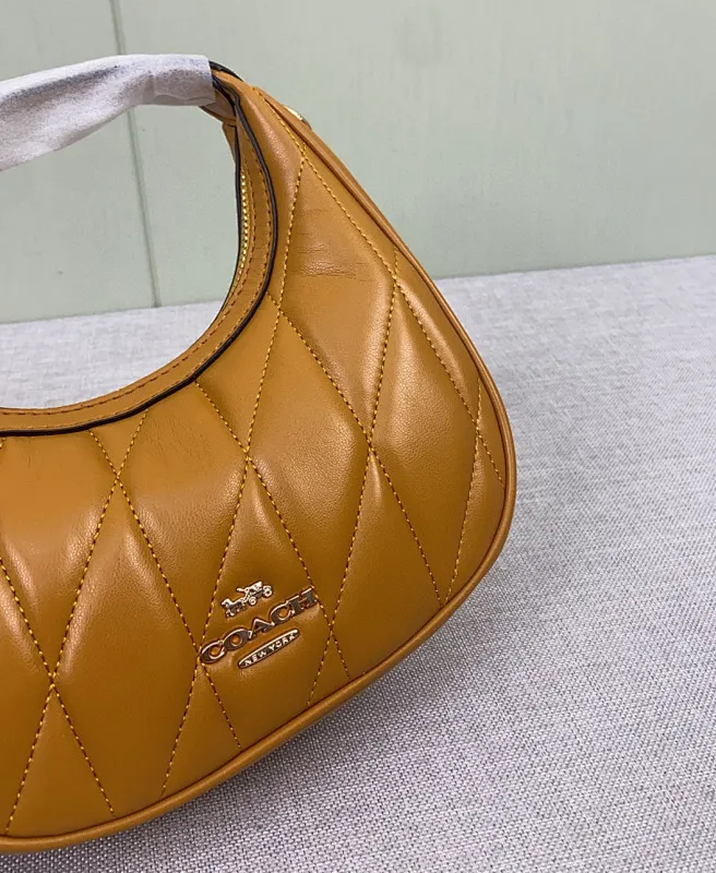 All Categories Coach Women's Bags (COACH) Coach CY710