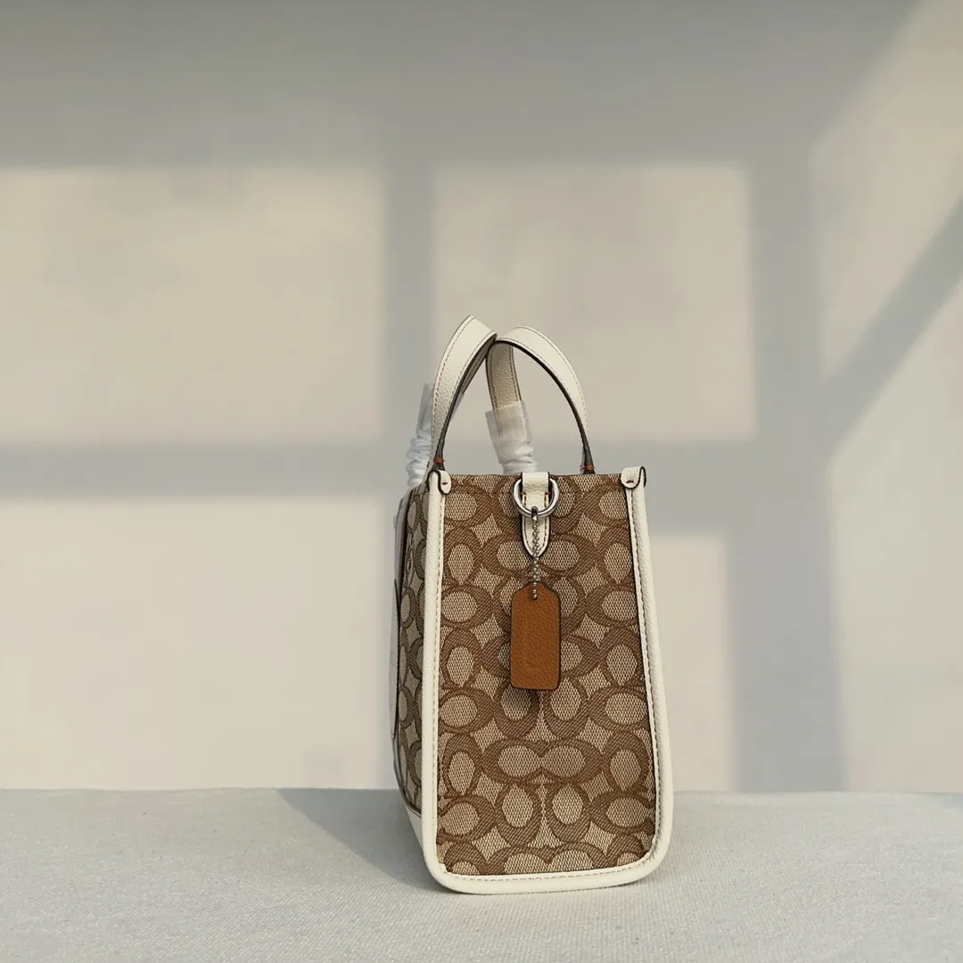 All Categories Official Website "Brand Women's Bags" Women's Bags 💙 COACH 2023 latest COACH canvas shopping bag