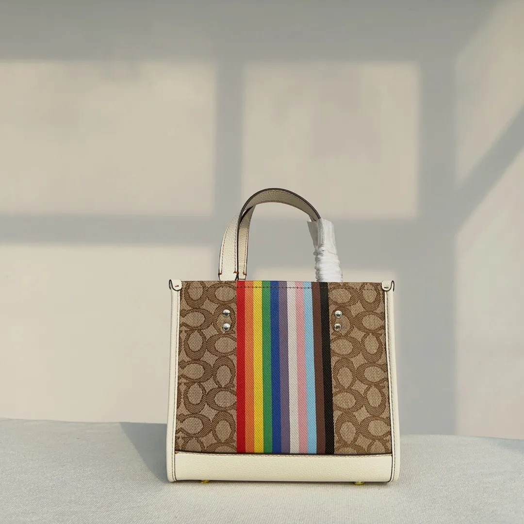 All Categories Official Website "Brand Women's Bags" Women's Bags 💙 COACH 2023 latest COACH canvas shopping bag