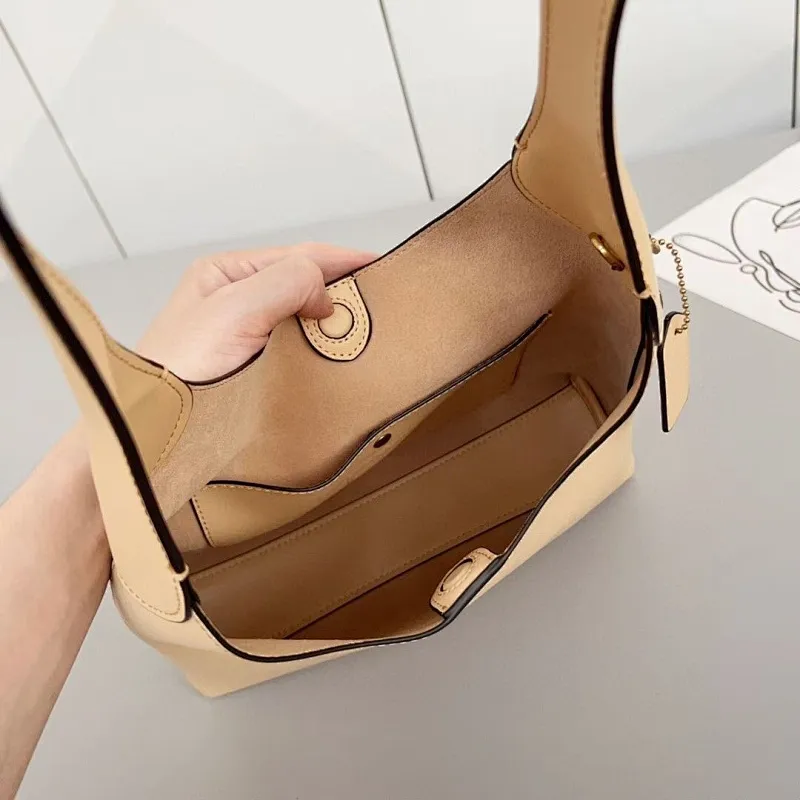 All Categories Coach Women's Bags (COACH) Coach CU068