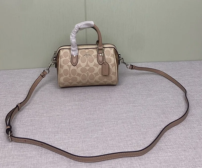 All Categories Coach Women's Bags (COACH) Coach CW330