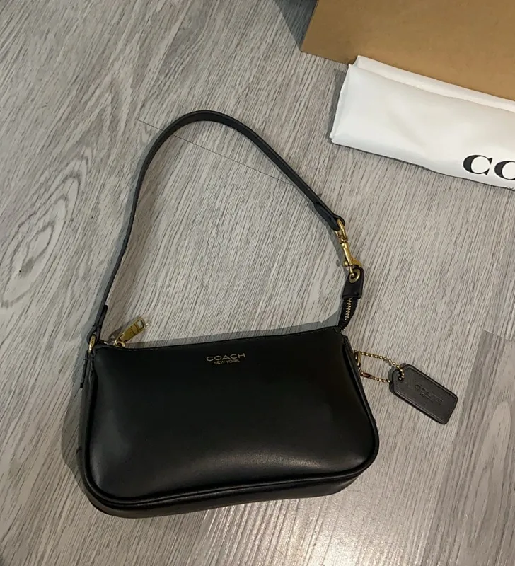 All Categories Coach Women's Bags (COACH) Coach CCD09