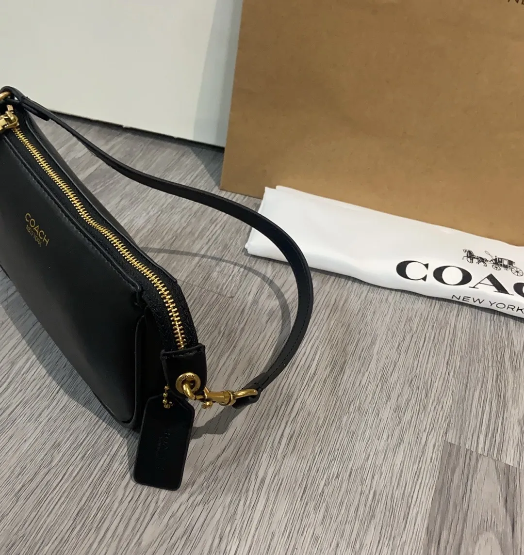 All Categories Coach Women's Bags (COACH) Coach CCD09