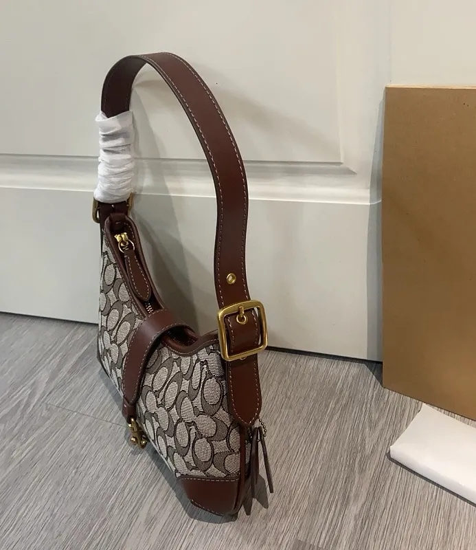 All Categories Coach Women's Bags (COACH) Coach CBF16