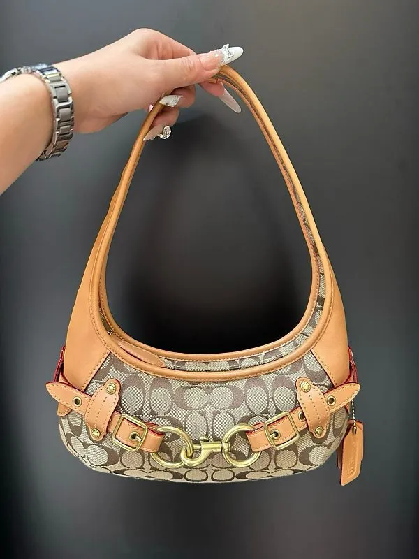 All Categories Coach Women's Bags (COACH) Coach CEV10