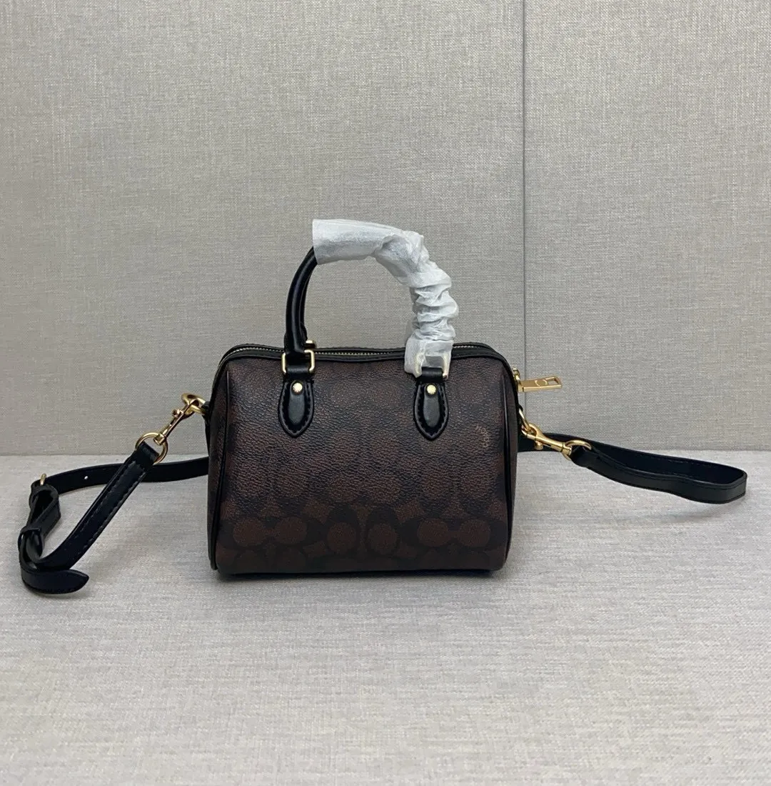 All Categories Coach Women's Bags (COACH) Coach CW330